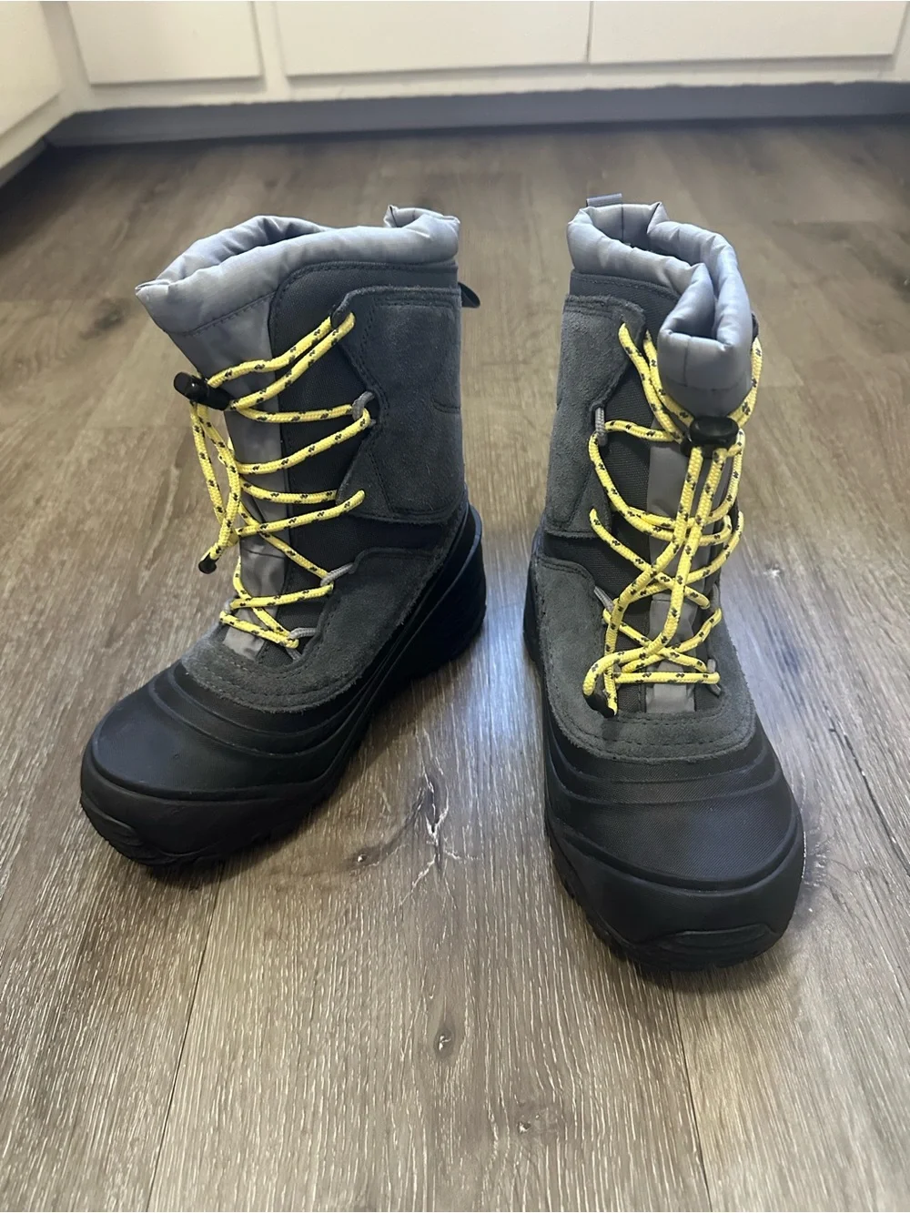 The North Face Red Fleece-Lined Insulated Boot Interior